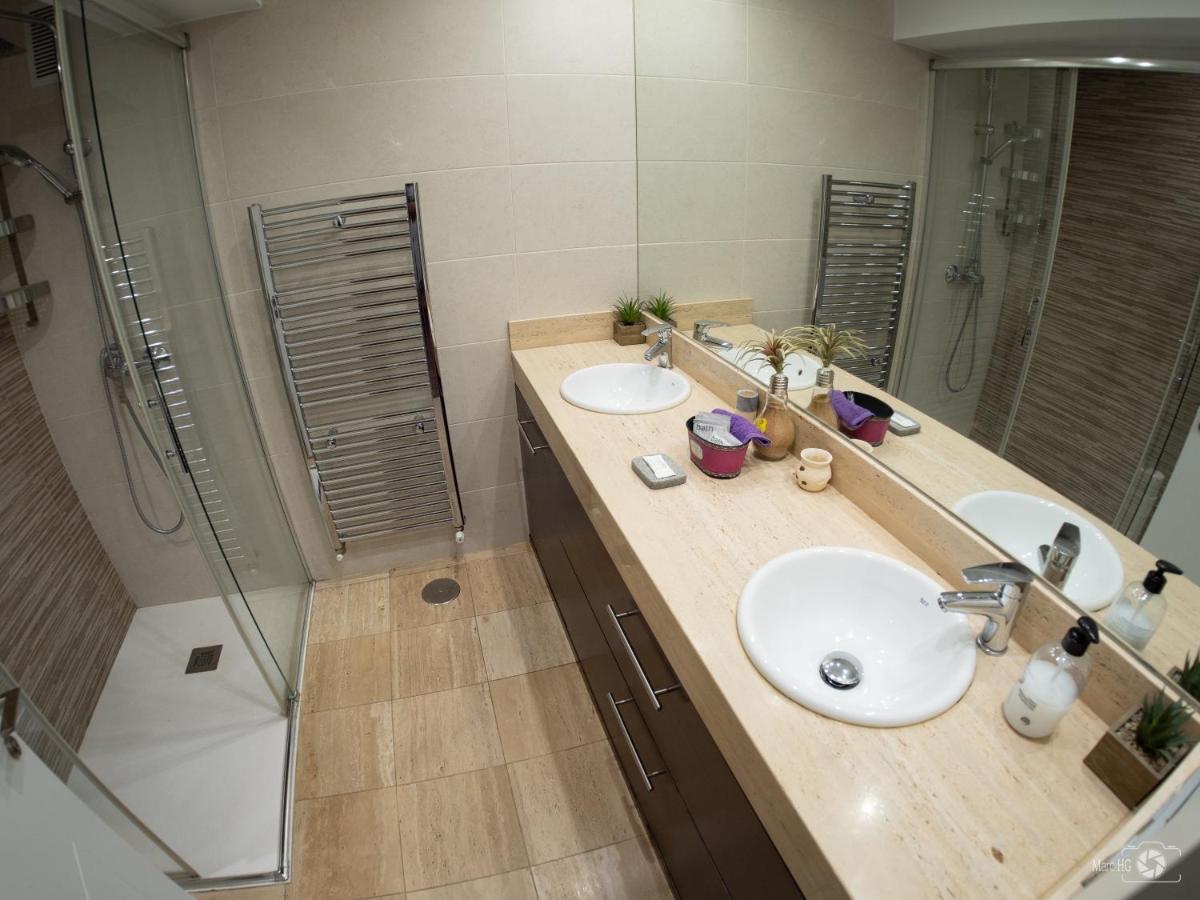 Piso Centrico "Villa Revallines" Οβιέδο Εξωτερικό φωτογραφία